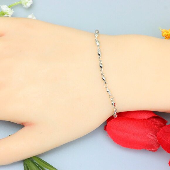 Trendy Bracelet, A Perfect Gift for Women, Thoughtful & Stylish, EVCH1725 - Picture 2 of 10
